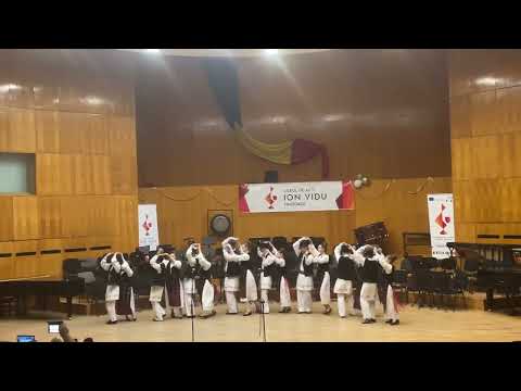 Ansamblul Folcloric Iorgovanu’ Comloșan - Dans din Pusta Banatului