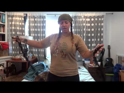 YouTube video about: How to keep dog leash from tangling?