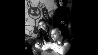 The Knutz - BBBatz - Live and unplugged at the homebase of the Ghosts Of Dawn