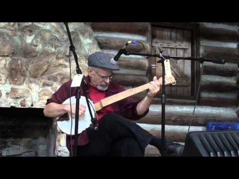 Dan Gellert Plays Buckdancer's Choice at the 2014 Florida State Fiddlers Convention