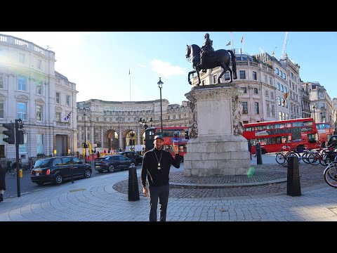 Did You Know This Is The Very Centre of London 📍- Charing Cross Tour 🇬🇧