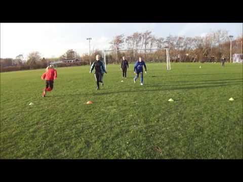 Ringkøbing IF, mangler træningsdragter og bolde!