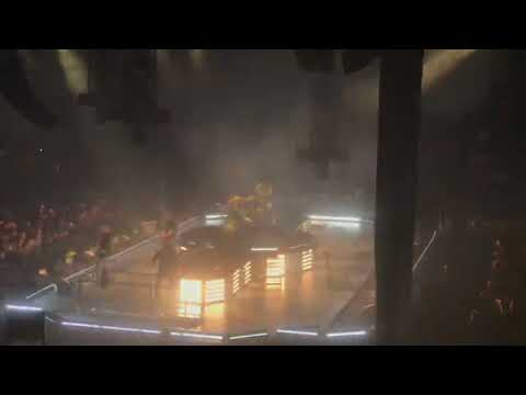 KABÁT - Intro + Nesmrtelná teta, Chomutov 2022