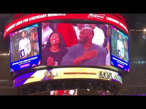 Kobe Bryant courtside and standing ovation at Staples Center vs. HAWKS