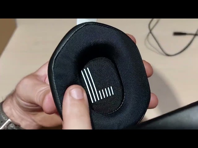 Vídeo relacionado con GXTrust 1492W Ravox Cascos Gaming PS5 PS4 PC Switch Xbox Mobile, Enchufe 3,5 mm, Altavoces 50mm, Diadema Acolchada, Orejeras Basculantes, Auriculares con Cable Over-Ear para Juegos, Blanco