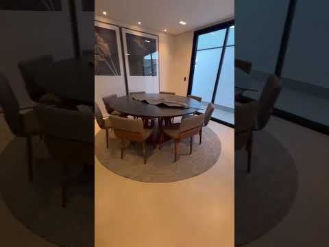 ✨ *EXCELENTE CASA DUPLEX COM 4 SUÍTES EM MARÍLIA – SÃO PAULO* ✨🟢Casa alto padrão com 4 suítes