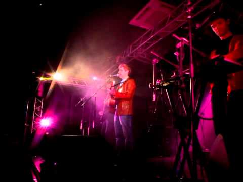 Brazzaville - Girl from Vladivostok  (David Arthur Brown) Saint Petersburg, 08-03-11.mp4