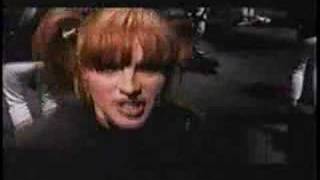 [MUSIC VIDEO] BETTIE SERVEERT &quot;RUDDER&quot;