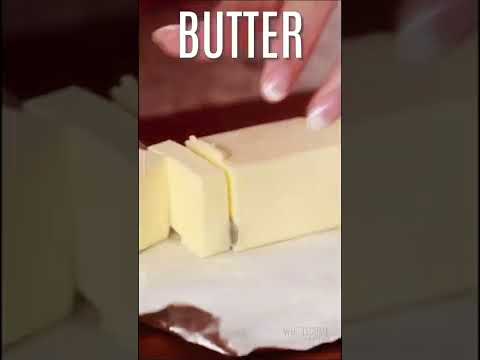 Buttery & Delicious Keto Almond Flour biscuits! Deliciously Easy Keto Recipes