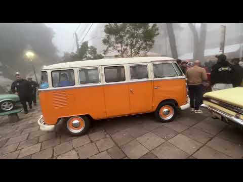 XIII Rally dos Vinhedos | Passagem dos clássicos pelo calçadão de Carlos Barbosa! #carrosantigos 