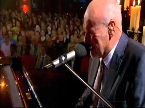 Paul Carrack The Living Years Live On Songs Of Praise.flv