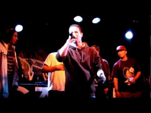 Onopvallend vet - open mic Mennis-D