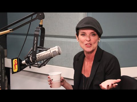 Thumbnail for Lisa Stansfield on Not Looking Like She Sounds, Slapping Prince in the Face by Lisa Stansfield