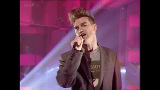 Morrissey - Everyday Is Like Sunday (TOTP 1988)