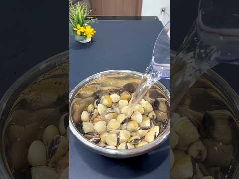 Cách làm nghêu (ngao) sạch cát. Nghêu Hấp Sả Ngon