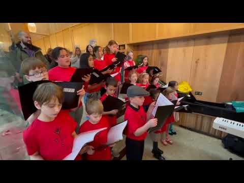 E17 Young Singers December 7th 2024, Lea Bridge Library, Walthamstow