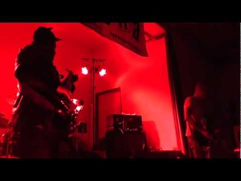 Kabát - Peří prach a broky, HYDRA