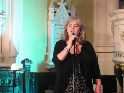 07/06/11 Niamh Parsons at Steeple Sessions 2011