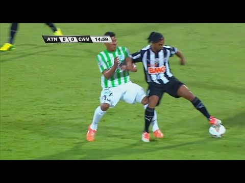Quando Ronaldinho Humilhava no Atlético Mineiro