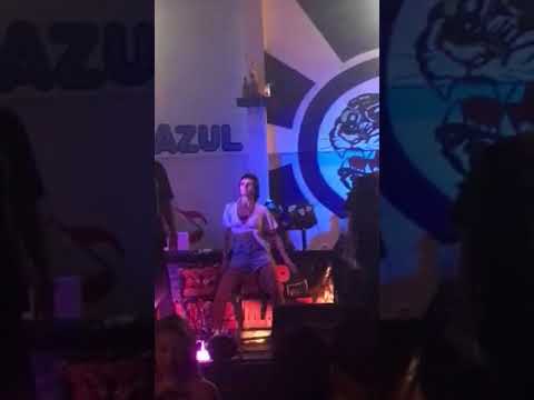 Cortesia da Casa - Pouca pausa