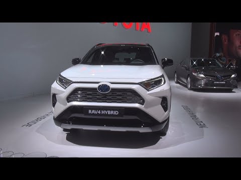 Toyota RAV4 Hybrid (2019) Exterior and Interior