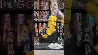 Monster High x YRU Shoe Collection