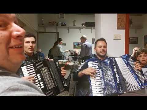 Piccolo Fiore Dove Vai - Thomas e Valerio con la loro Fisarmonica - Sovazza 2023