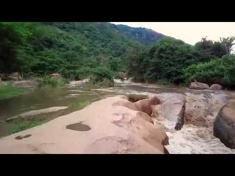 Gr 11 Geografie Valley of 1000 Hills - Herna Meyer