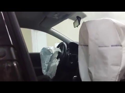 ВЗРЫВ ПОДУШКИ БЕЗОПАСНОСТИ.Взрыв AIRBAG. Bang AIRBAG