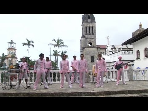 Chicos Aventura - Mia (Videoclip Oficial)
