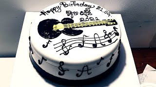 Guitar Cake/Guitar cake is a simple style./