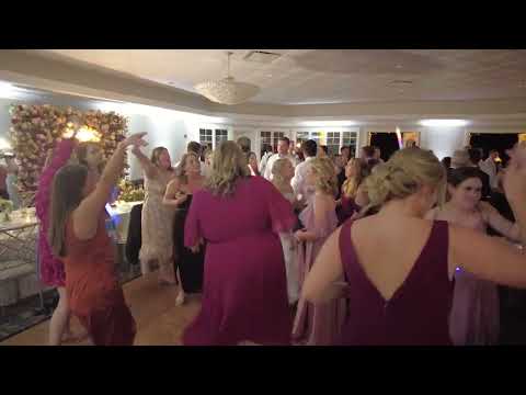 Q It Up Sounds & Entertainment - DJ & Photobooth video.