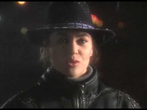 Hülya Avşar - Agora Meyhanesi