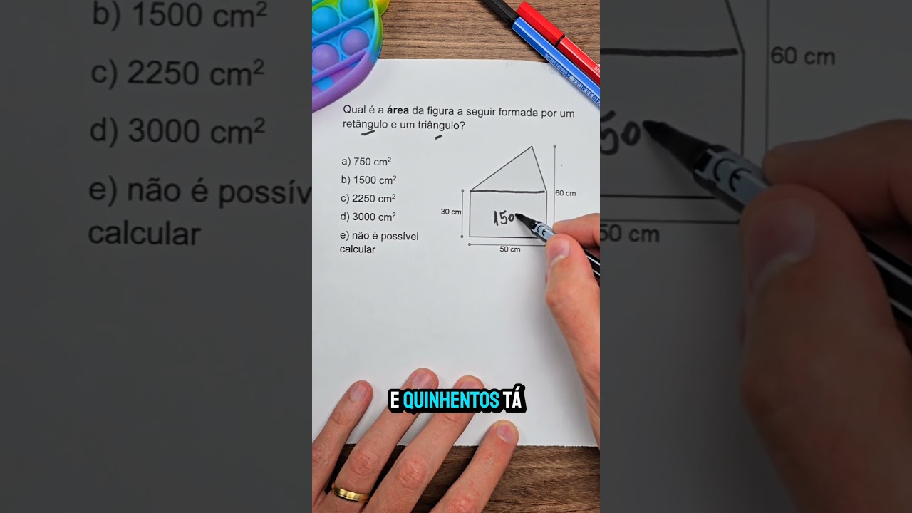 Qual é a área da figura? #matematica #geometria