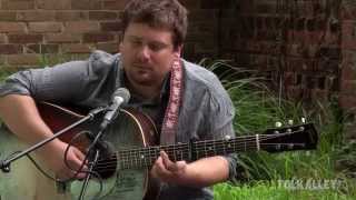 Folk Alley Sessions: Sean Watkins "Wave As We Run"