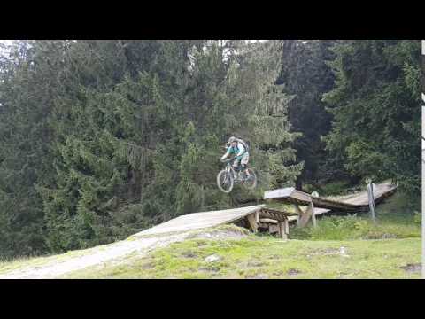 Drop auf der Z-Line in Saalbach