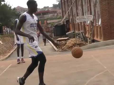 ROGER ... PASSPORT OUT OF: The Sudan  HT: 6'11 WT: AGE: 16 POSITION PLAYED: 5.....6'11/16 YEAR OLD