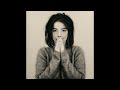 björk: Mama