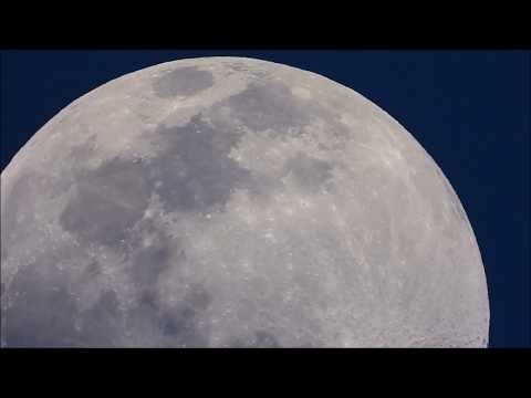 LUNA di giorno - Nikon P1000 (moon by day)