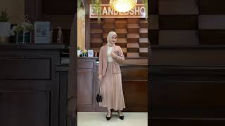 Download lagu Nunggu di loby.. | Tekad yg bulat #shorts #shortvideo #tiktok #hijab #funny mp3