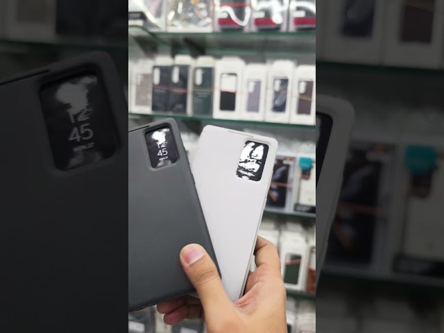 Vídeo relacionado con Samsung Looney Tunes Friends Impression Cover Galaxy S25, Red
