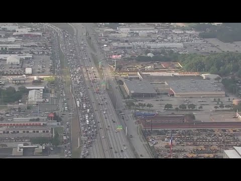 I-45 North closed after fatal crash