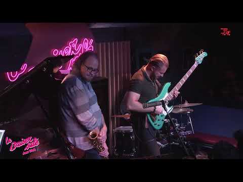HOMMAGE A SYLVAIN LUC avec Hadrien FERAUD et Tiss RODRIGUEZ (Live at Le Baiser Salé 08/02/2025)