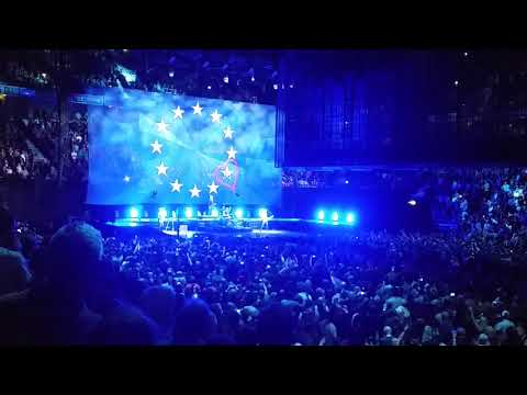 U2 Manchester New Years Day 20-10-2018