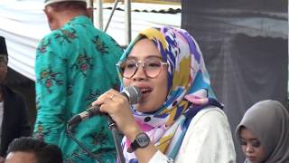 Download lagu Sang Ratu Kendang Mutik Nida Ternyata bisa Goyang Lagi Syantik_AL-MADINA_Live Candigugur#2018 mp3
