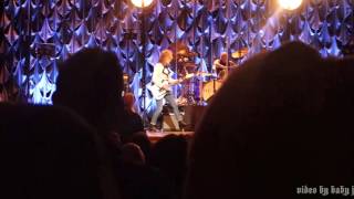 Pretenders-DOWN THE WRONG WAY [Chrissie Hynde]-Live @ EJ Thomas Hall, Akron, OH, November 26, 2016