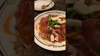 パテは創作タイ料理店だが安いし、ビールキンキンでサイコー。牛たたきのヤムと空芯菜の天ぷらだったかな?