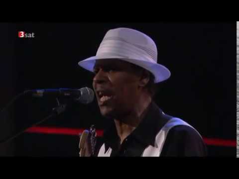 Larry Graham & Graham Central Station - Entrow, Thank You - Jazzwoche Burghausen 2013