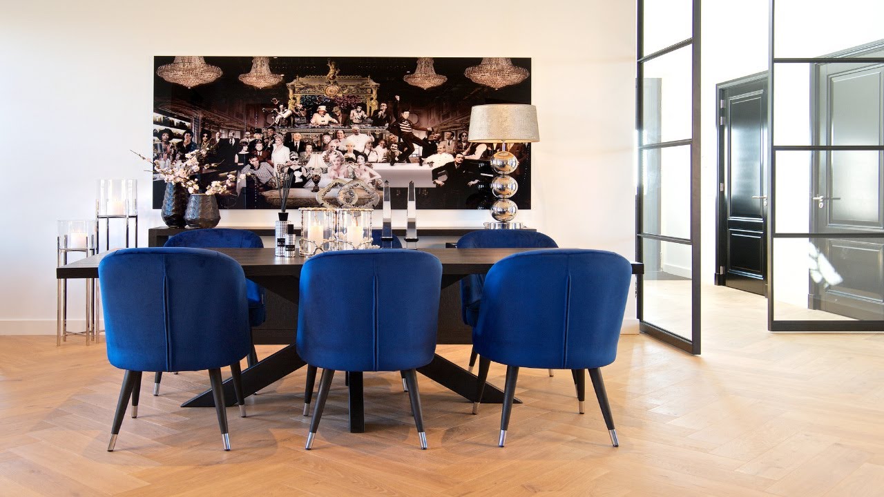 Furnea - Tafels & Stoelen / Tables & Chairs