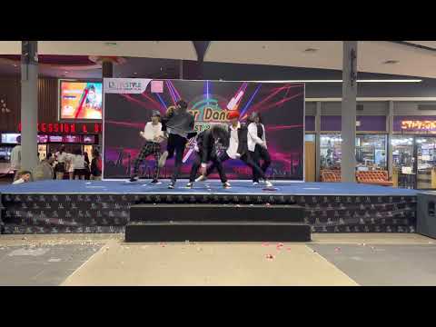 Bloodmoon cover TXT - Runaway @Robinson Sakon Cover Dance 2022